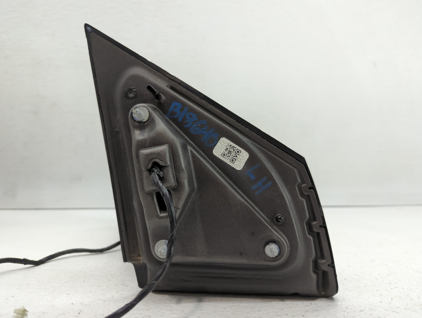 2018 Dodge Journey Driver Side View Mirror - Left Door Mirror OEM Used - Oemusedautoparts1.com