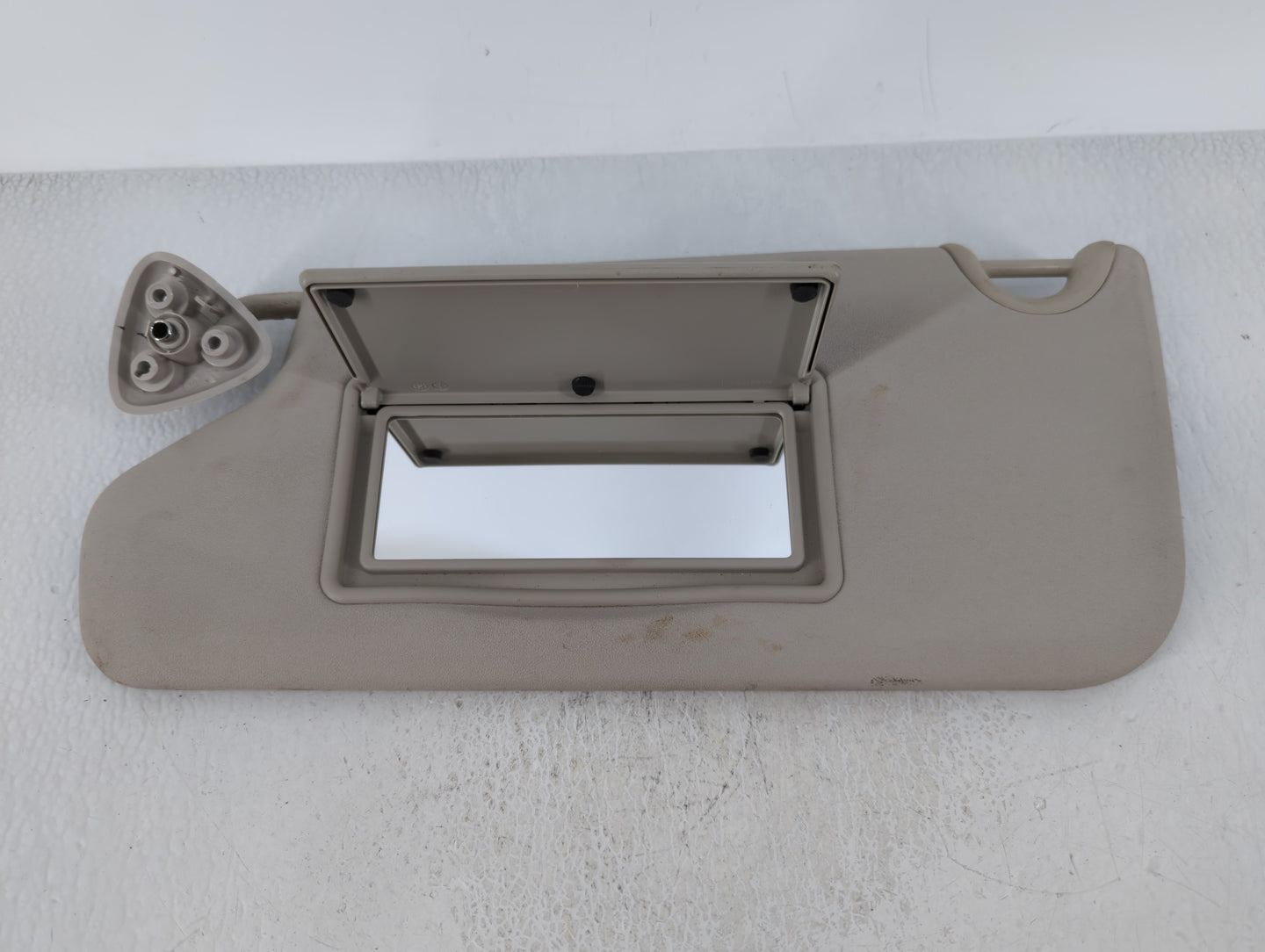 2018 Dodge Journey Sun Visor Shade Replacement Driver Left Mirror Fits OEM Used Auto Parts - Oemusedautoparts1.com