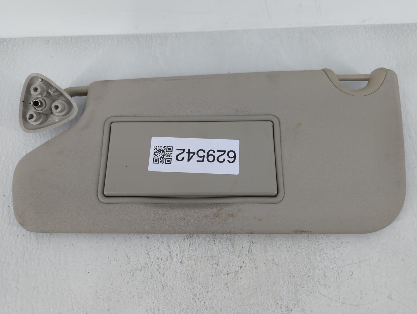 2018 Dodge Journey Sun Visor Shade Replacement Driver Left Mirror Fits OEM Used Auto Parts - Oemusedautoparts1.com