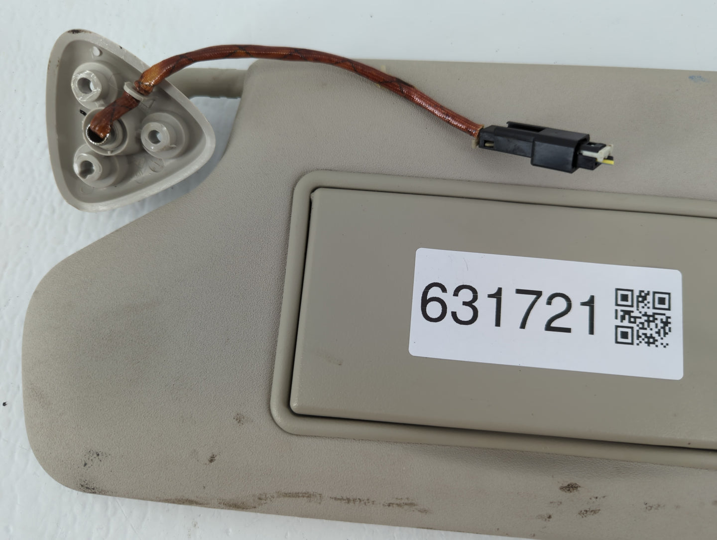 2011-2020 Dodge Journey Sun Visor Shade Replacement Passenger Right Mirror Fits OEM Used Auto Parts - Oemusedautoparts1.com