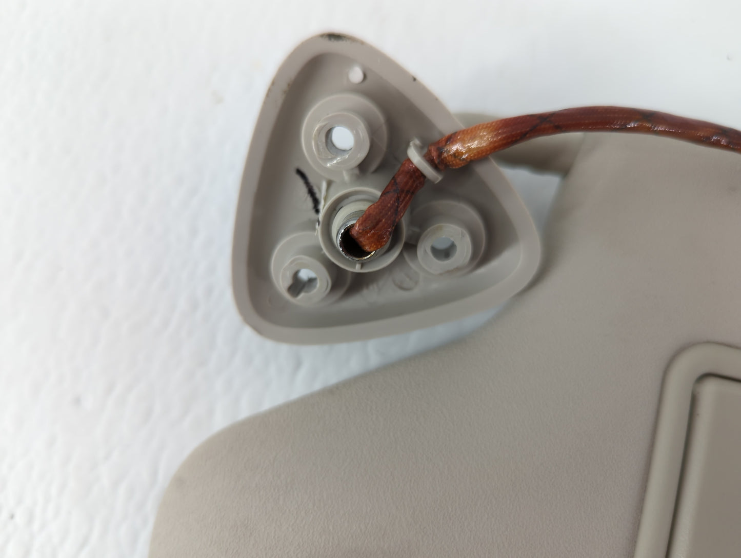 2011-2020 Dodge Journey Sun Visor Shade Replacement Passenger Right Mirror Fits OEM Used Auto Parts - Oemusedautoparts1.com