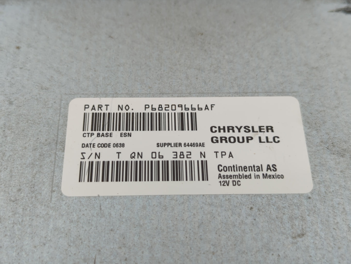 2018-2020 Dodge Journey Radio AM FM Cd Player Receiver Replacement P/N:P68209666AF Fits Fits 2018 2019 2020 OEM Used Auto Pa