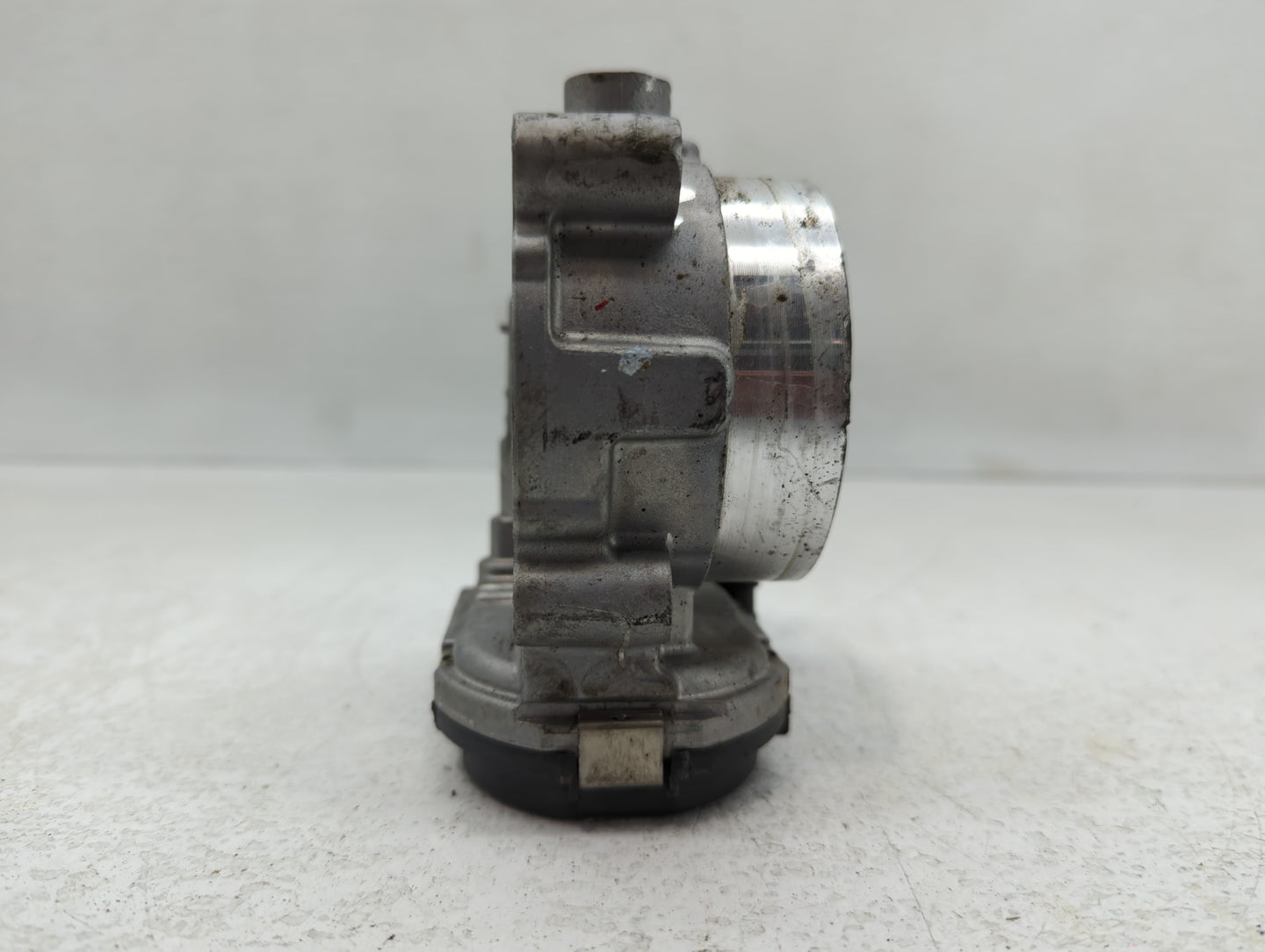 2011-2019 Dodge Journey Throttle Body P/N:0 28- 750 570 05184349AE Fits OEM Used Auto Parts - Oemusedautoparts1.com