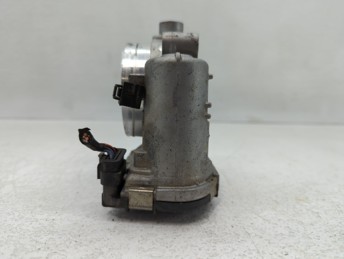 2011-2019 Dodge Journey Throttle Body P/N:0 28- 750 570 05184349AE Fits OEM Used Auto Parts - Oemusedautoparts1.com
