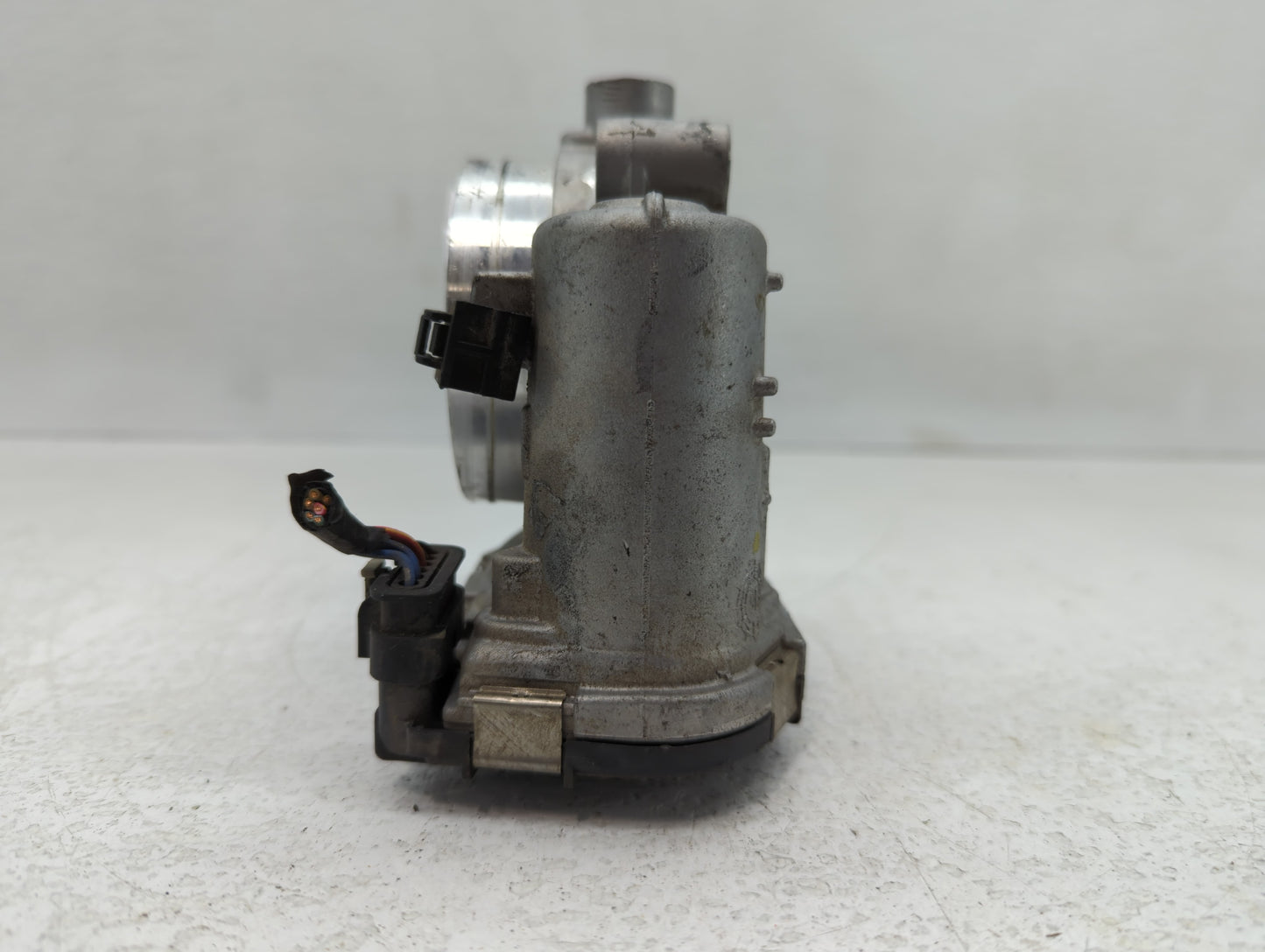 2011-2019 Dodge Journey Throttle Body P/N:0 28- 750 570 05184349AE Fits OEM Used Auto Parts - Oemusedautoparts1.com