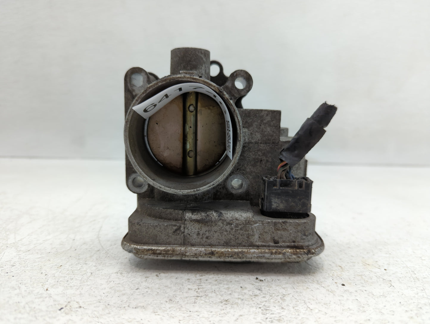 2009-2018 Dodge Journey Throttle Body Fits Fits 2007 2008 2009 2010 2011 2012 2013 2014 2015 2016 2017 2018 OEM Used Auto Pa