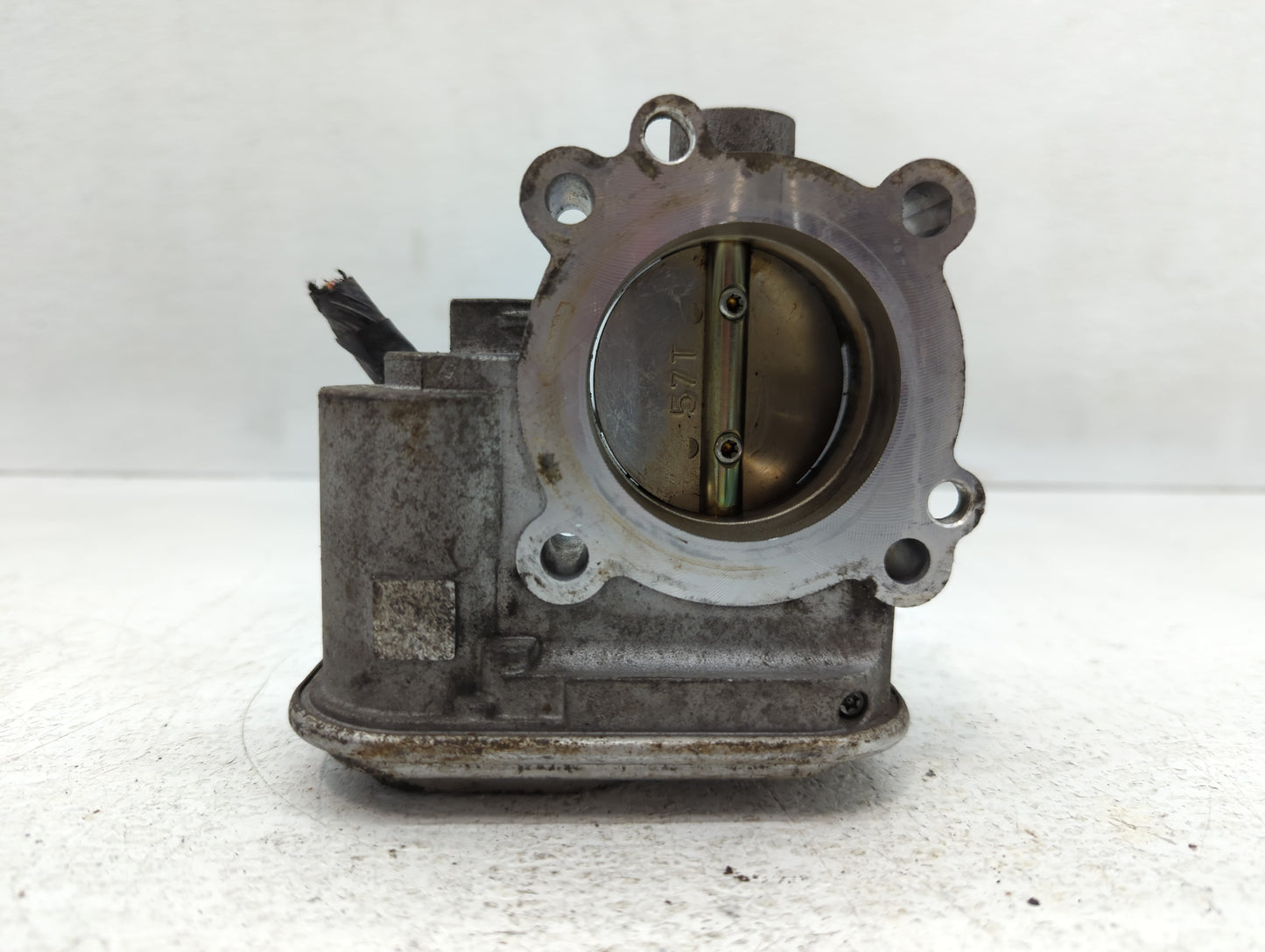 2009-2018 Dodge Journey Throttle Body Fits Fits 2007 2008 2009 2010 2011 2012 2013 2014 2015 2016 2017 2018 OEM Used Auto Pa