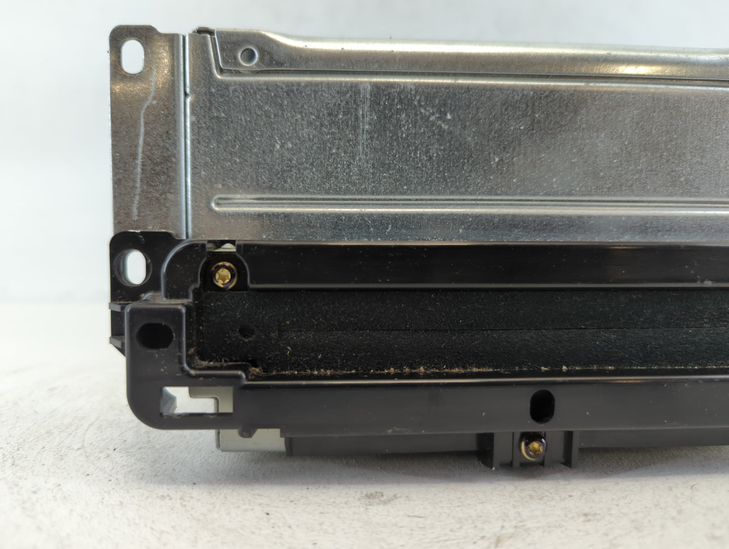 2018-2020 Dodge Journey Am Fm Cd Player Radio Receiver - Oemusedautoparts1.com