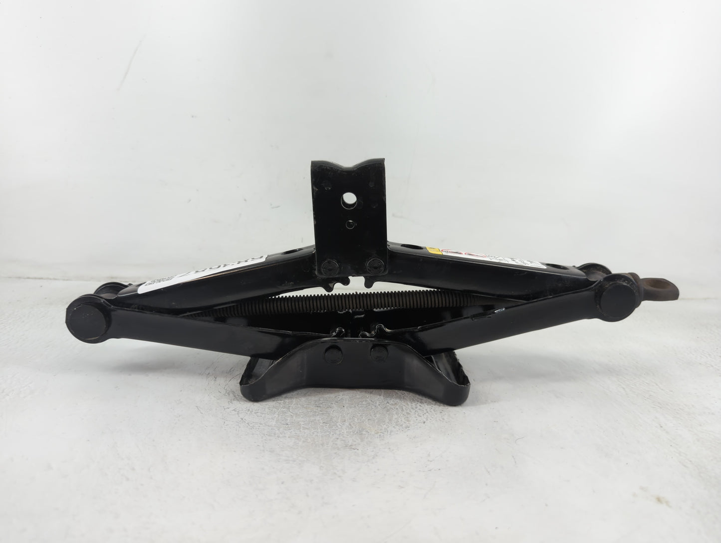 2018 Dodge Journey Spare Scissor Car Jack 683687 - Oemusedautoparts1.com