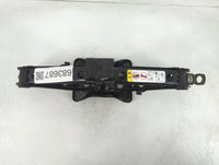 2018 Dodge Journey Spare Scissor Car Jack 683687 - Oemusedautoparts1.com