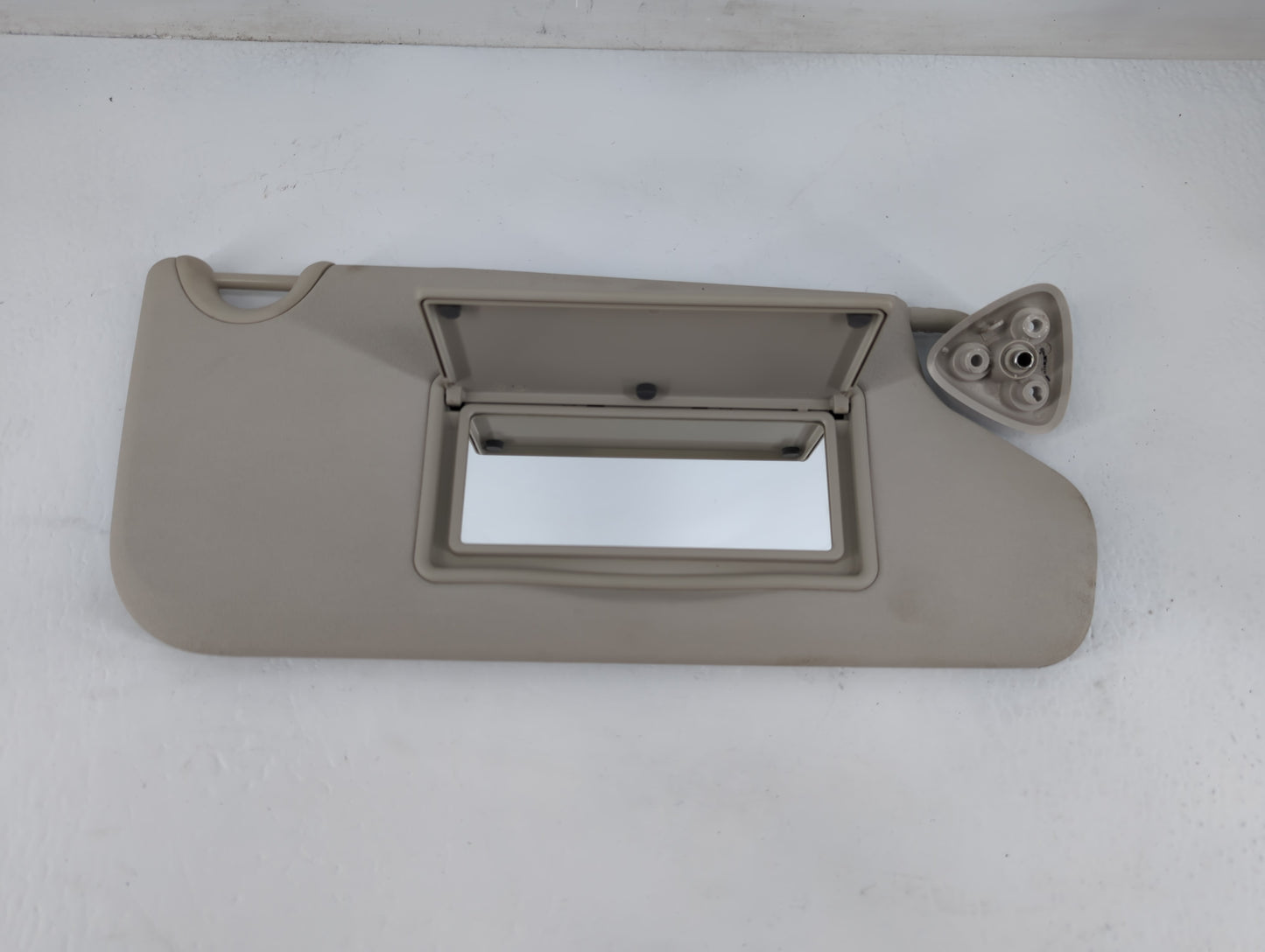 2018 Dodge Journey Sun Visor Shade Replacement Passenger Right Mirror Fits OEM Used Auto Parts - Oemusedautoparts1.com