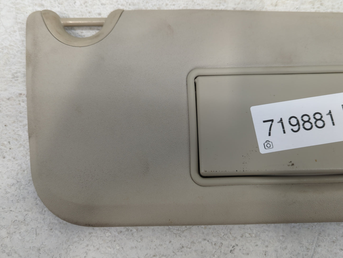 2018 Dodge Journey Sun Visor Shade Replacement Driver Left Mirror Fits OEM Used Auto Parts - Oemusedautoparts1.com