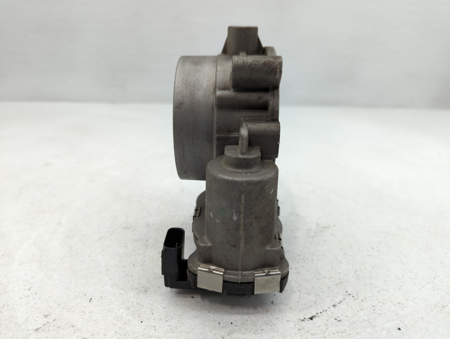 2009-2018 Dodge Journey Throttle Body P/N:31287A S2 53031251AC Fits OEM Used Auto Parts - Oemusedautoparts1.com
