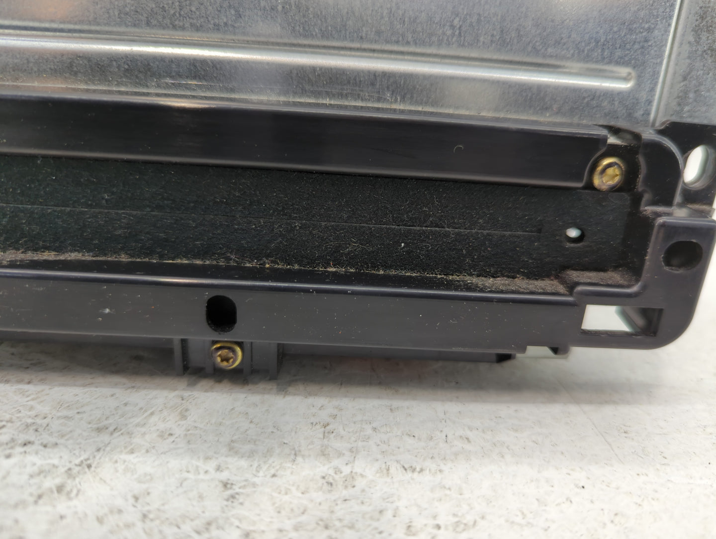 2018-2020 Dodge Journey Am Fm Cd Player Radio Receiver - Oemusedautoparts1.com