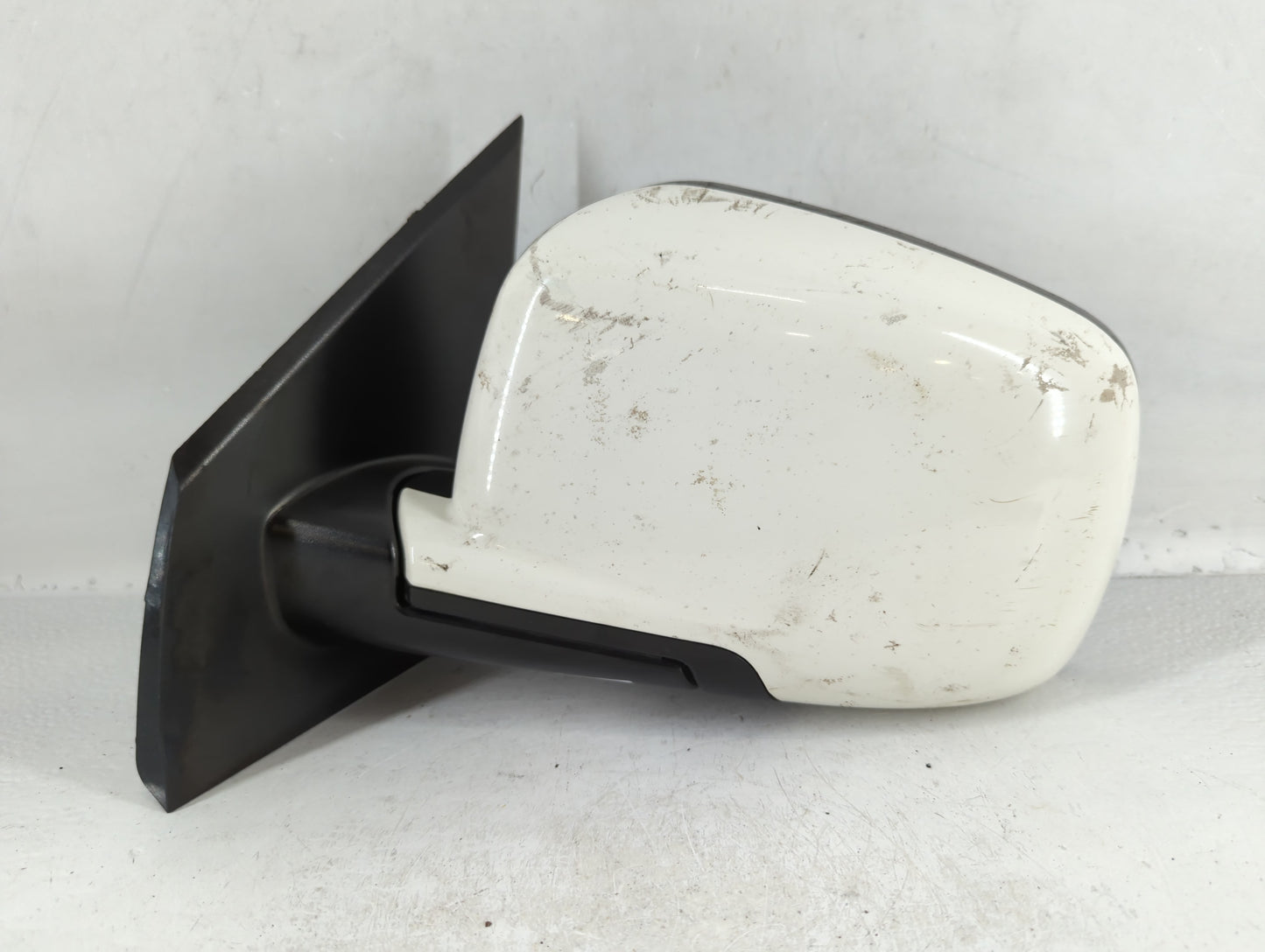 2018 Dodge Journey Driver Side View Mirror - Left Door Mirror OEM Used - Oemusedautoparts1.com