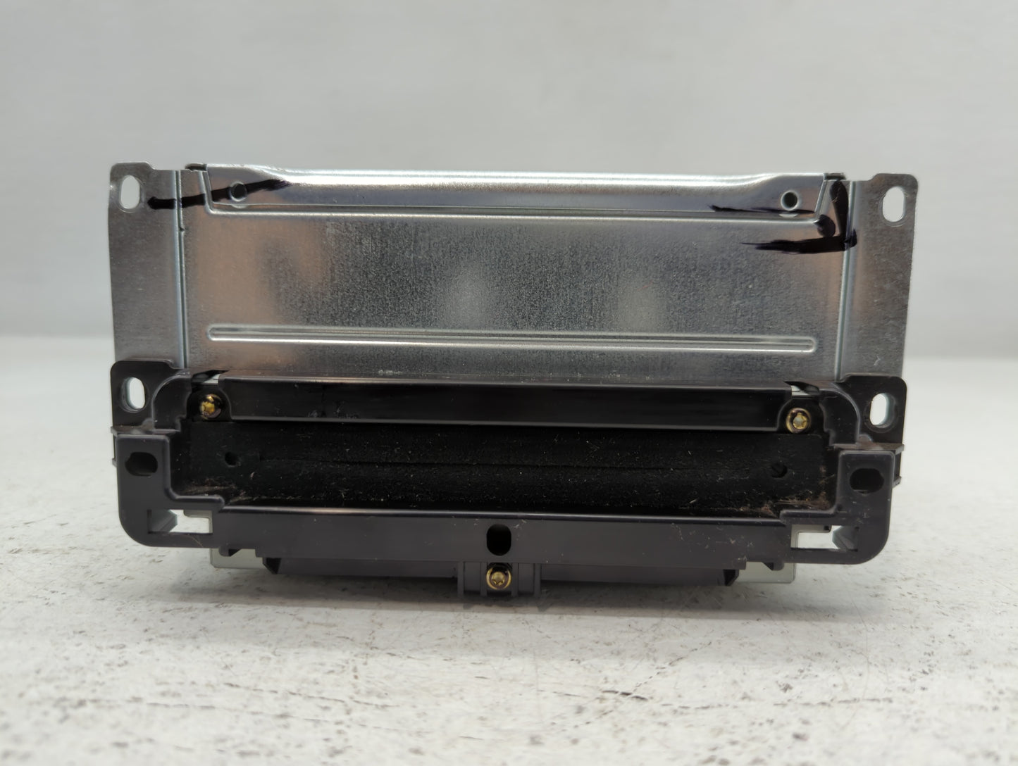 2018-2020 Dodge Journey Am Fm Cd Player Radio Receiver - Oemusedautoparts1.com