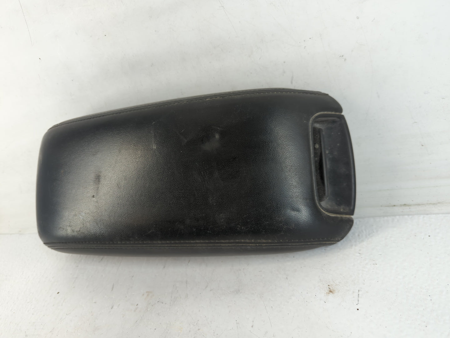 2018 Dodge Journey Center Console Armrest Cover Lid Fits OEM Used Auto Parts - Oemusedautoparts1.com