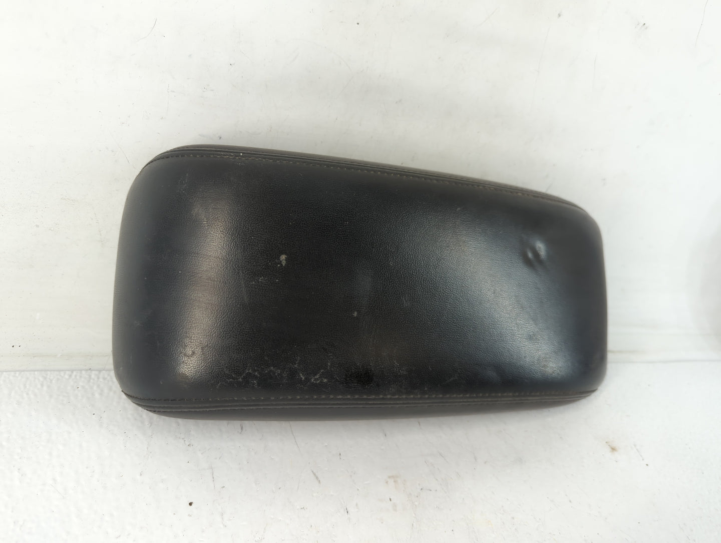 2018 Dodge Journey Center Console Armrest Cover Lid Fits OEM Used Auto Parts - Oemusedautoparts1.com