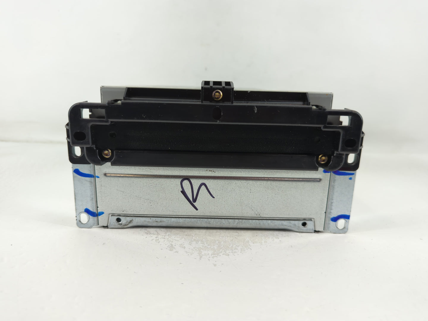 2018-2020 Dodge Journey Am Fm Cd Player Radio Receiver - Oemusedautoparts1.com