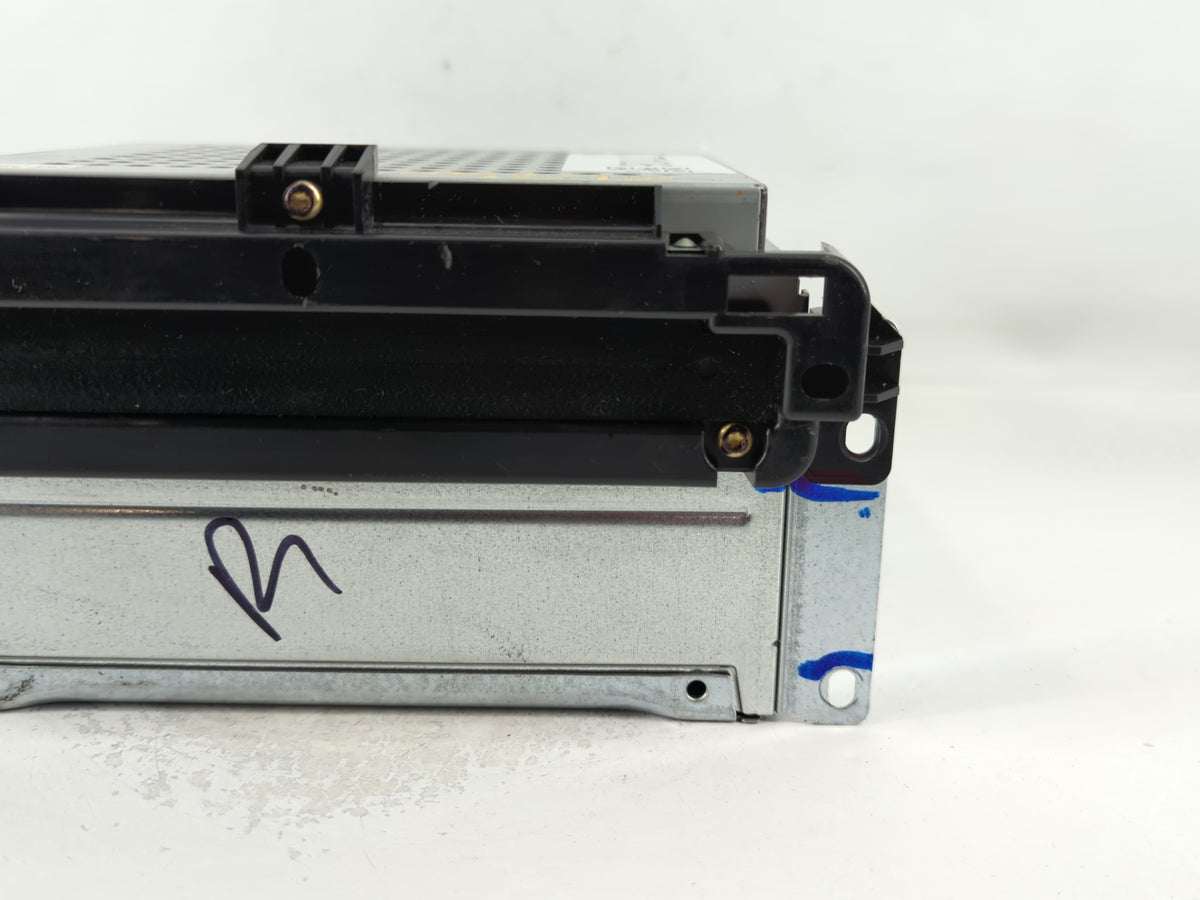 2018-2020 Dodge Journey Am Fm Cd Player Radio Receiver 771126 - Oemusedautoparts1.com