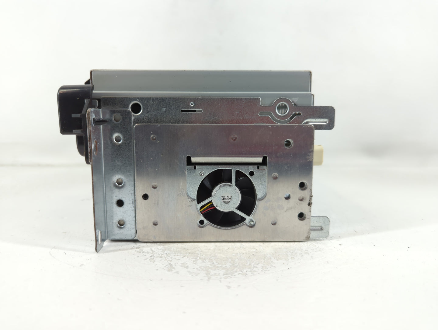 2018-2020 Dodge Journey Am Fm Cd Player Radio Receiver - Oemusedautoparts1.com