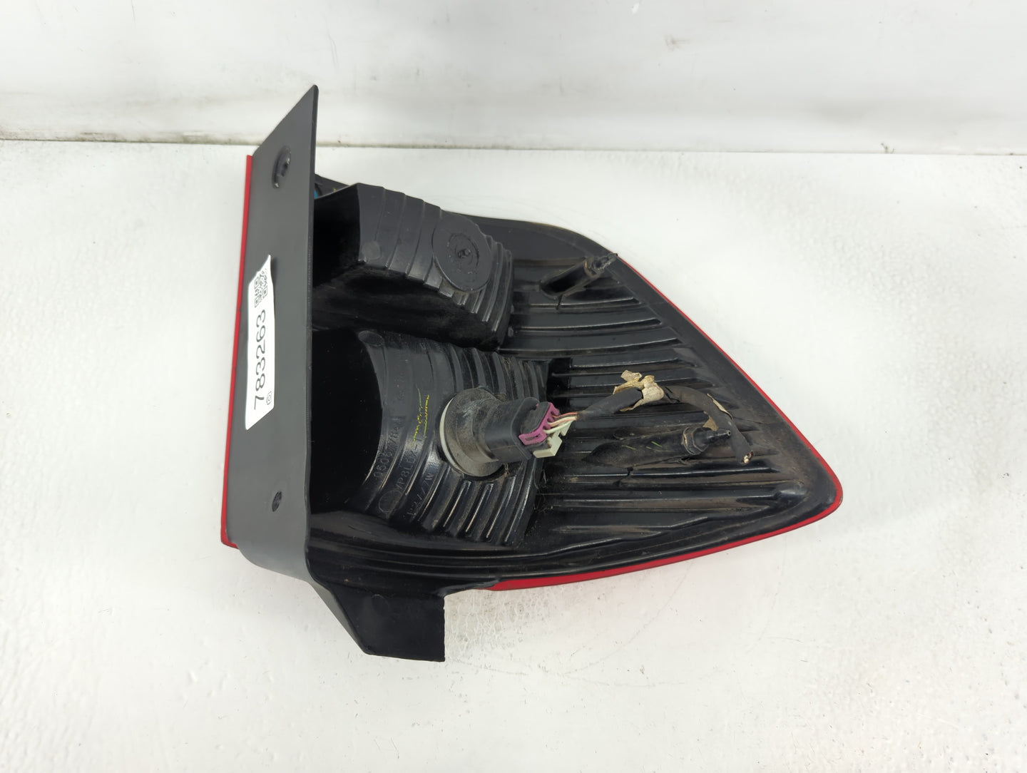 2010-2020 Dodge Journey Tail Light Assembly Passenger Right OEM P/N:05067784A 05116290A Fits OEM Used Auto Parts - Oemusedau