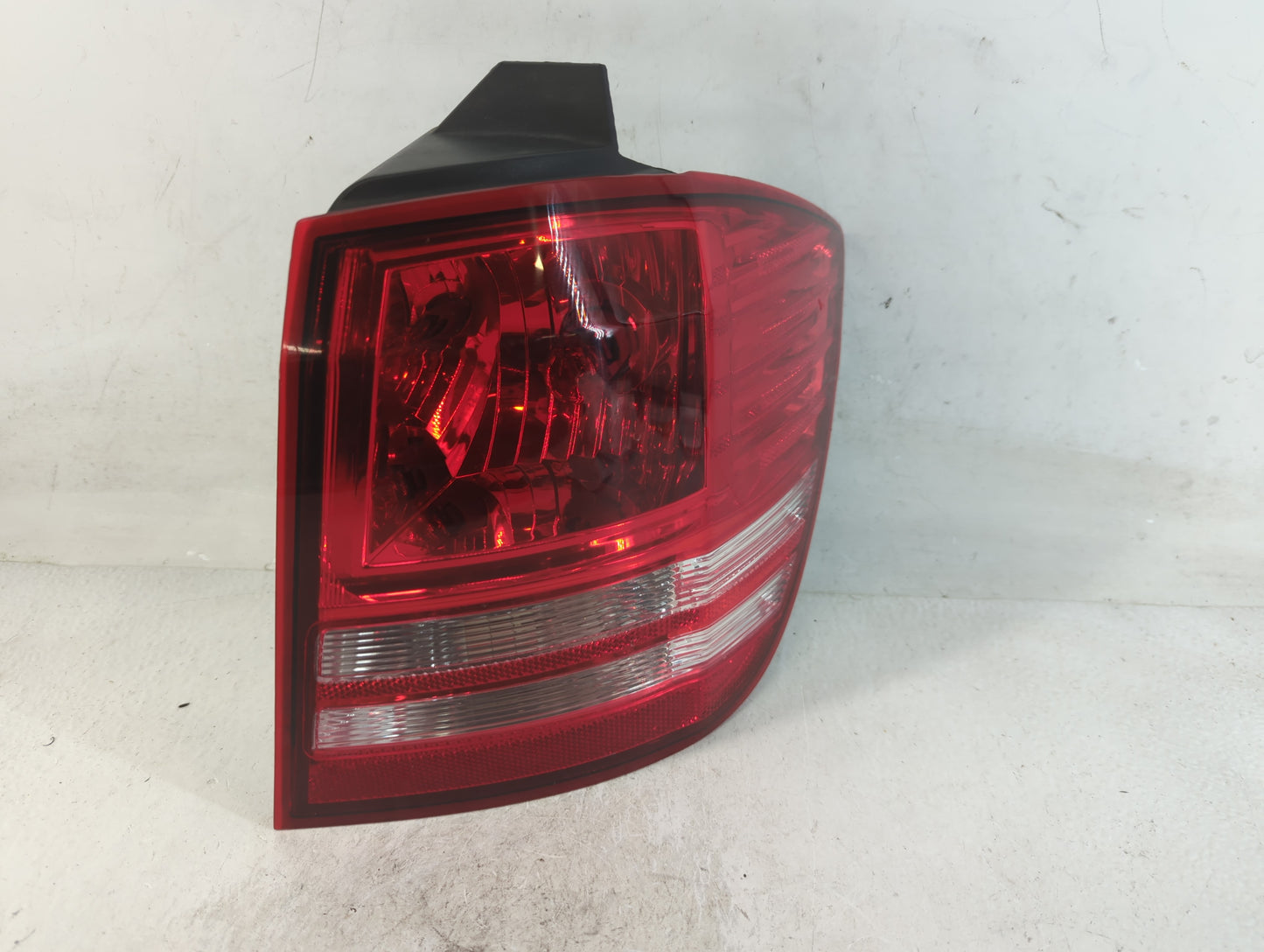 2010-2020 Dodge Journey Tail Light Assembly Passenger Right OEM P/N:05116290AH Fits OEM Used Auto Parts - Oemusedautoparts1.