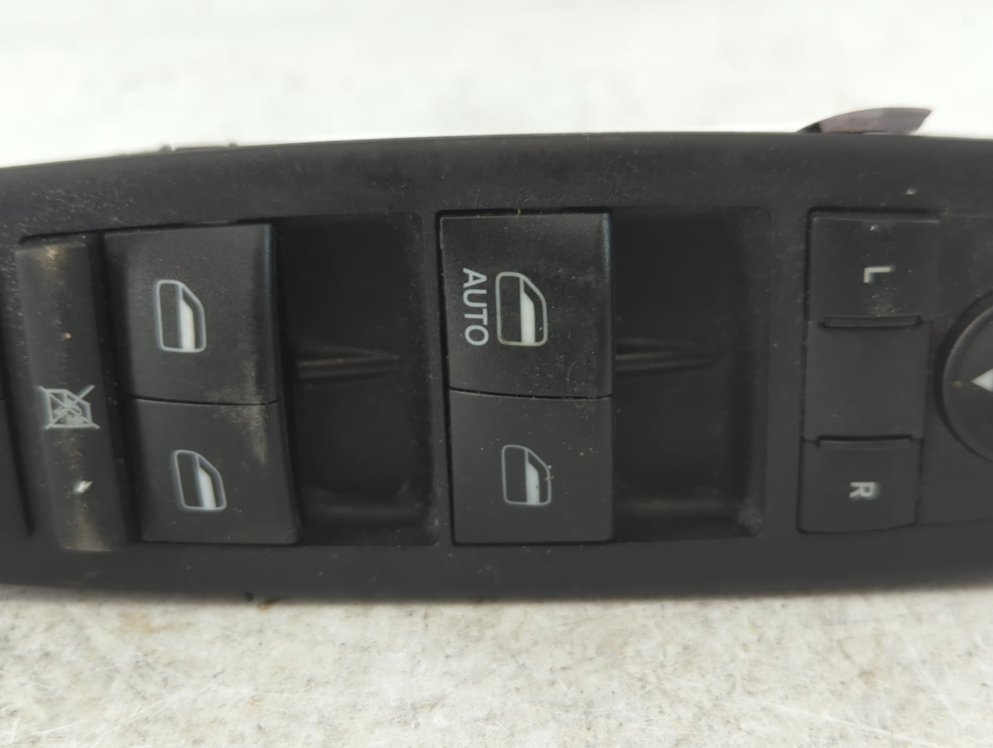 2018-2020 Dodge Journey Master Power Window Switch Replacement Driver Side Left P/N:68307001AC Fits Fits 2018 2019 2020 OEM 