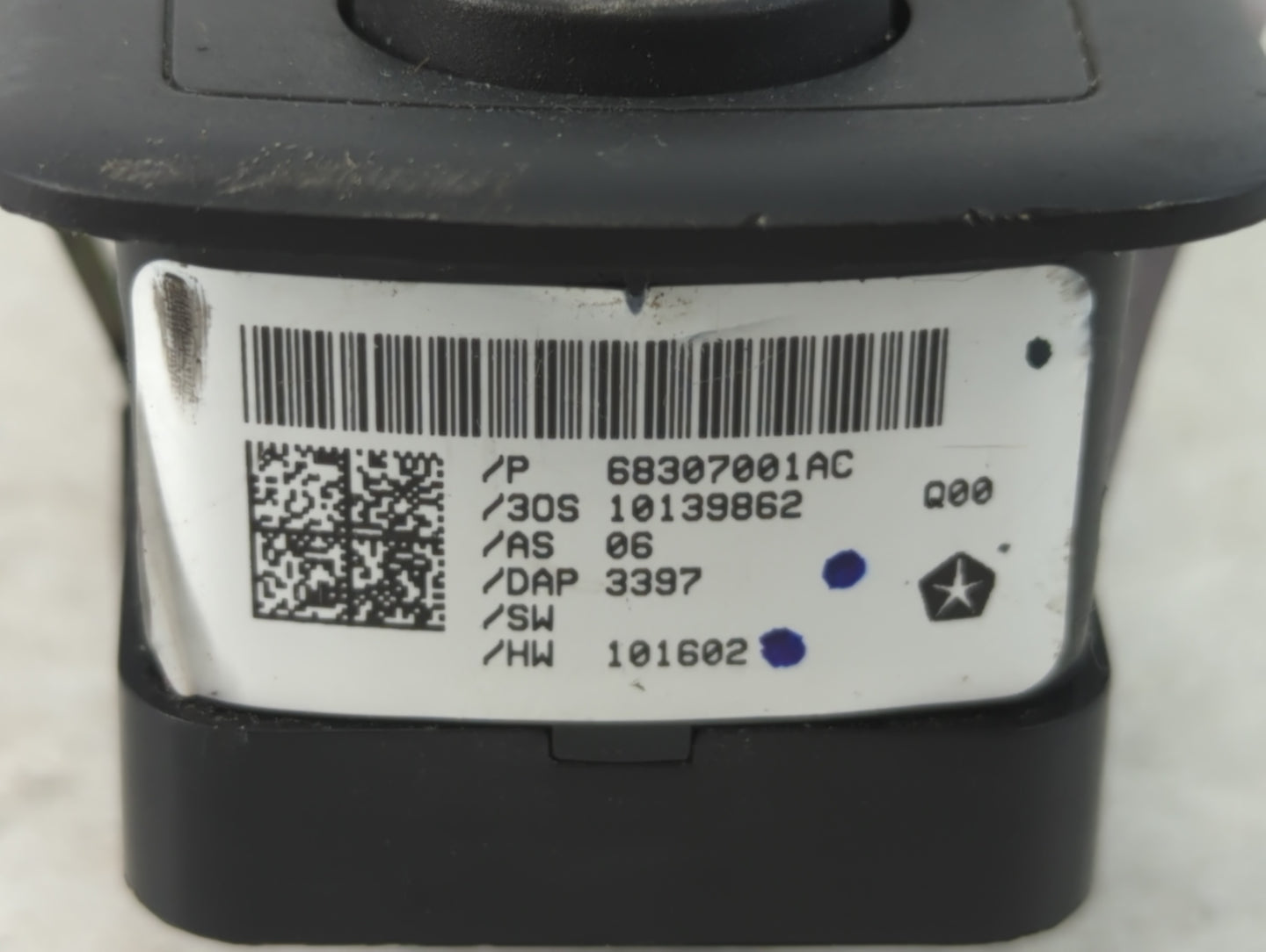 2018-2020 Dodge Journey Master Power Window Switch Replacement Driver Side Left P/N:68307001AC Fits Fits 2018 2019 2020 OEM 