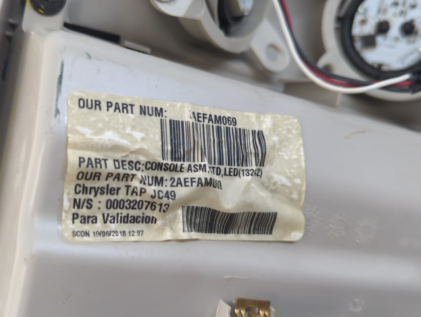 2018 Dodge Journey Overhead Roof Console - Oemusedautoparts1.com