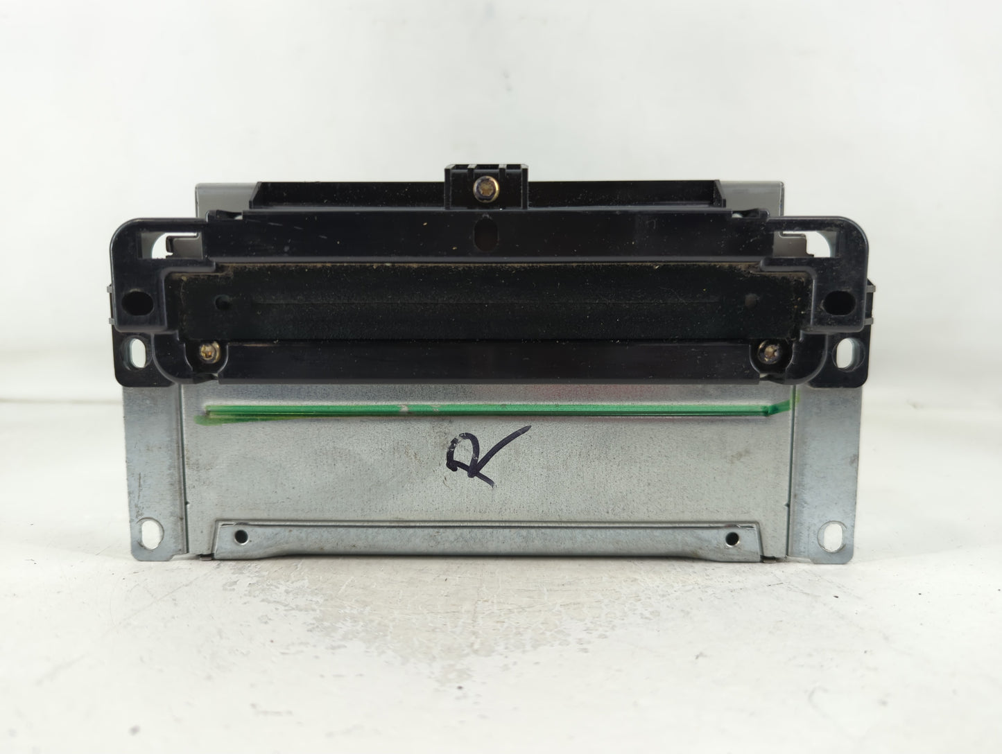 2018-2020 Dodge Journey Radio AM FM Cd Player Receiver Replacement P/N:P68207665AF Fits Fits 2018 2019 2020 OEM Used Auto Pa