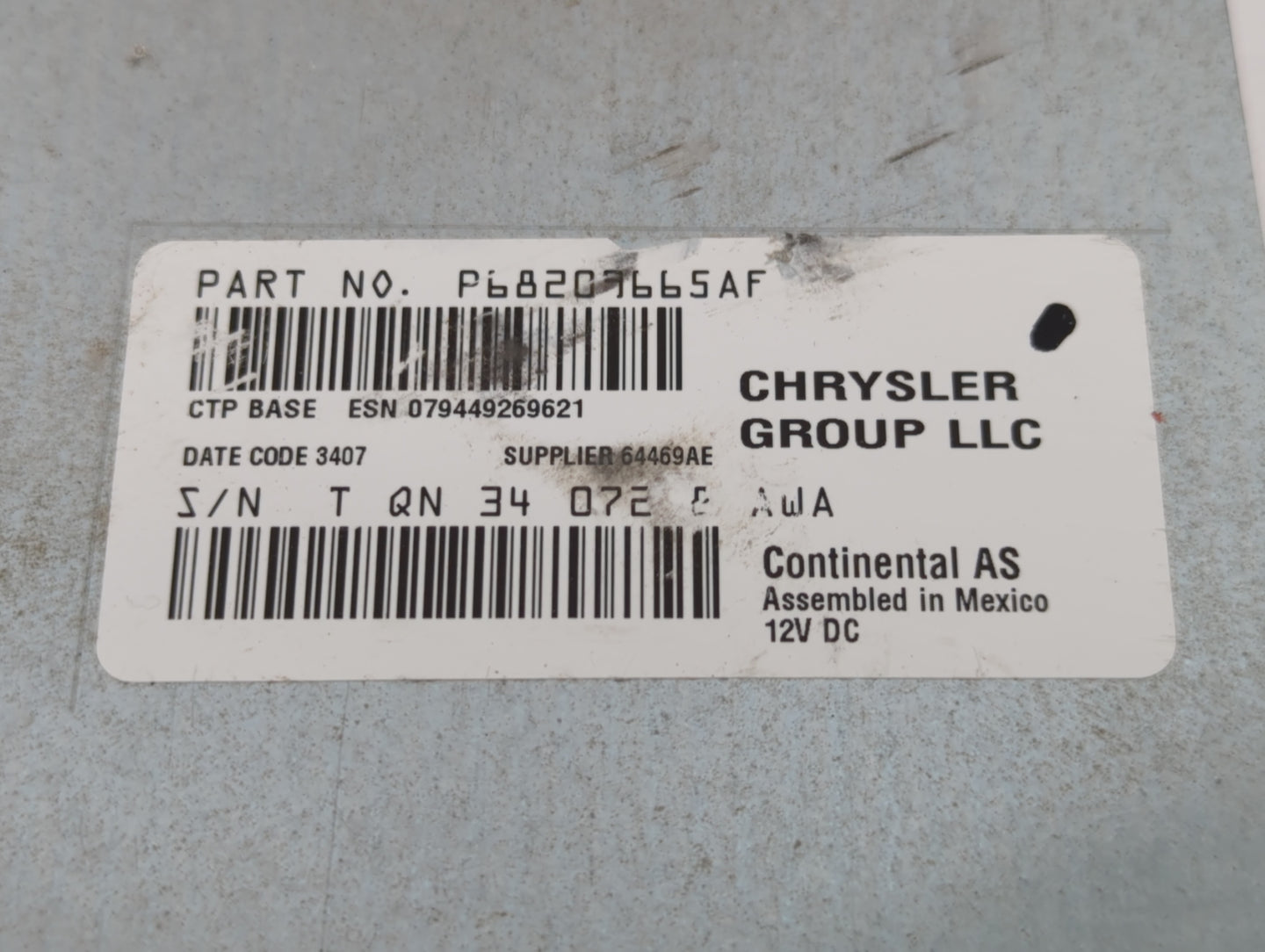 2018-2020 Dodge Journey Radio AM FM Cd Player Receiver Replacement P/N:P68207665AF Fits Fits 2018 2019 2020 OEM Used Auto Pa