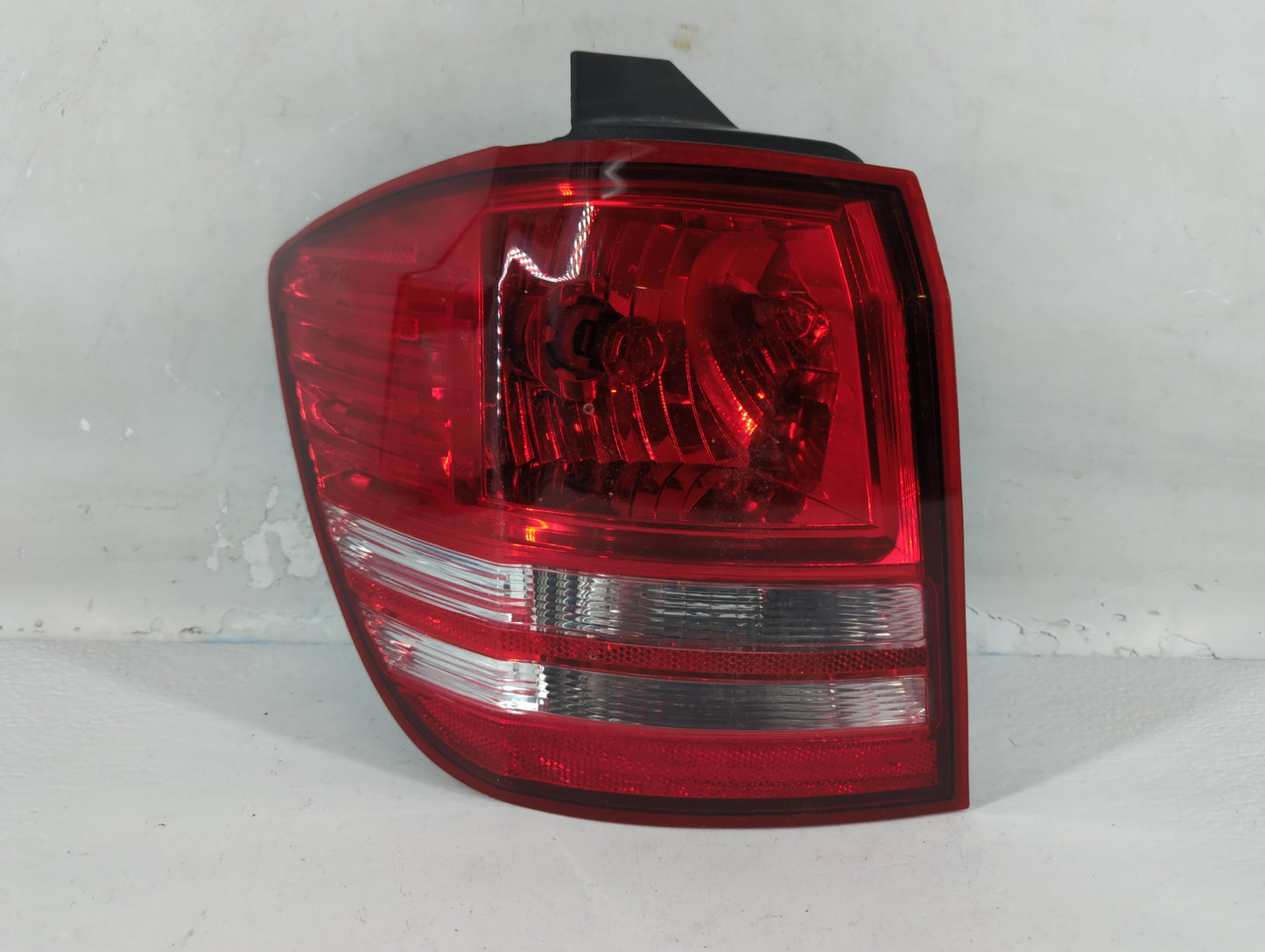2018 Dodge Journey Tail Light Assembly Driver Left OEM P/N:05116291AH Fits OEM Used Auto Parts - Oemusedautoparts1.com