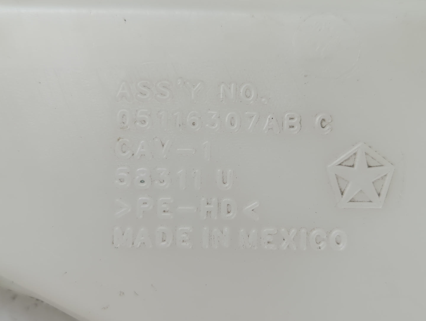 2018 Dodge Journey Windshield Washer Fluid Reservoir Bottle Oem - Oemusedautoparts1.com