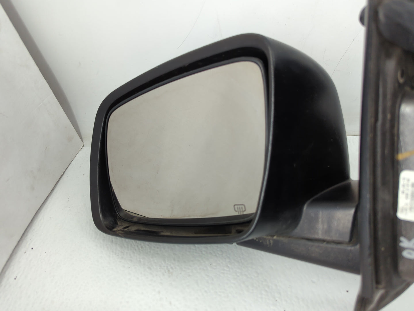 2018 Dodge Journey Side Mirror Replacement Driver Left View Door Mirror P/N:E11026144 Fits OEM Used Auto Parts - Oemusedauto