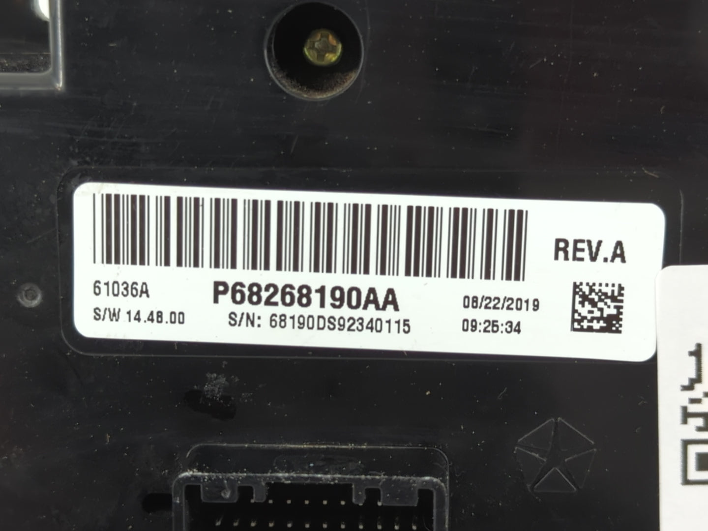 2018 Dodge Ram 1500 Climate Control Module Temperature AC/Heater Replacement P/N:P68268190AA Fits OEM Used Auto Parts - Oemu