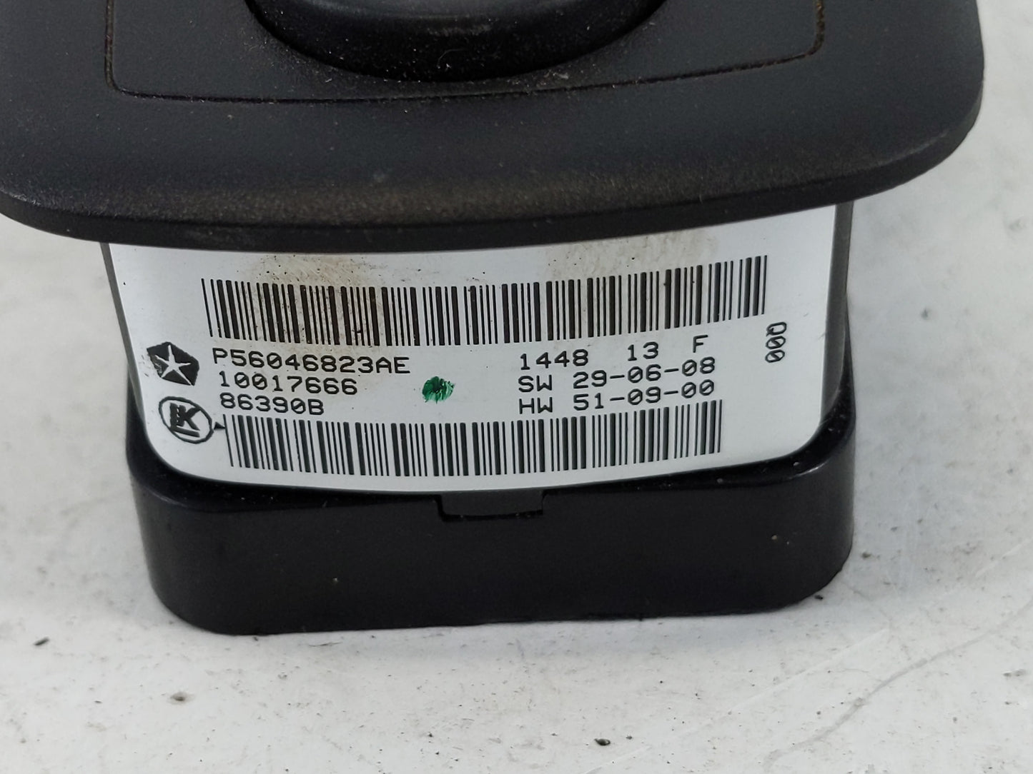 2018 Dodge Ram 1500 Master Power Window Switch Replacement Driver Side Left P/N:P56046823AE Fits OEM Used Auto Parts - Oemus
