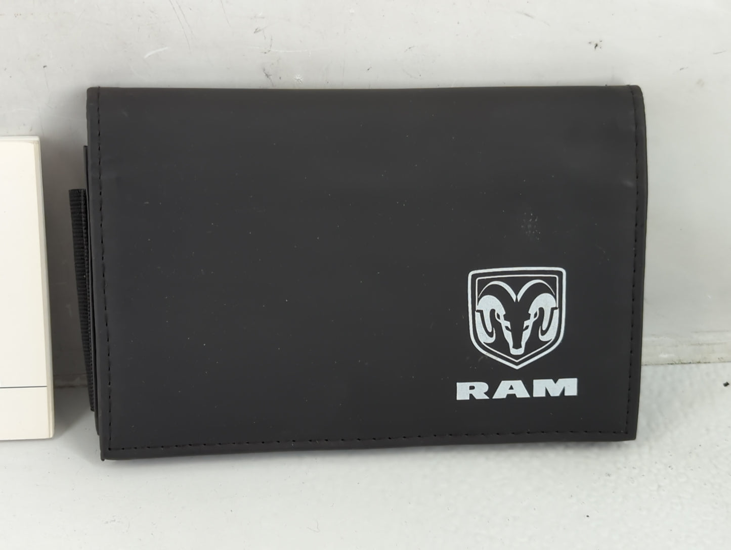 2018 Dodge Ram 1500 Owners Manual Book Guide OEM Used Auto Parts - Oemusedautoparts1.com