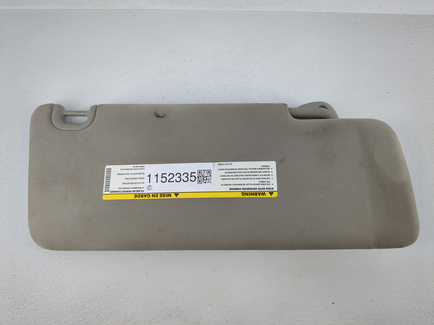 2018 Dodge Ram 1500 Sun Visor Shade Replacement Driver Left Mirror Fits Fits 2013 2014 2015 2016 2017 2019 2020 2021 2022 OE