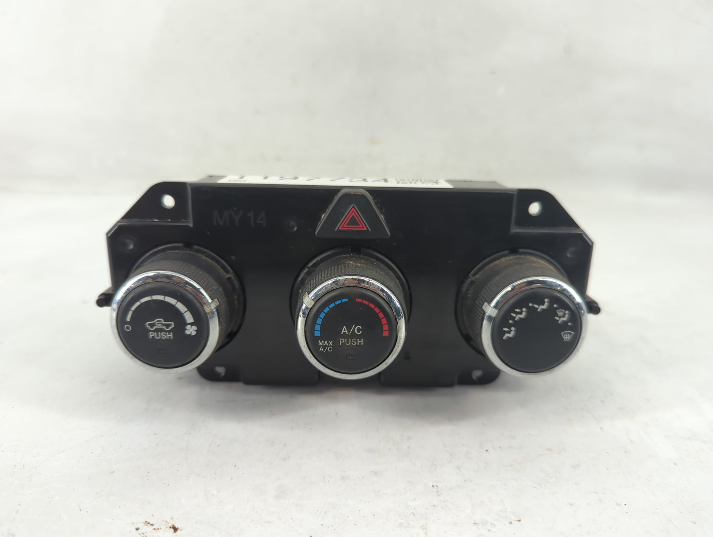 2018 Dodge Ram 1500 Climate Control Module Temperature AC/Heater Replacement P/N:P68268191AA Fits OEM Used Auto Parts - Oemu