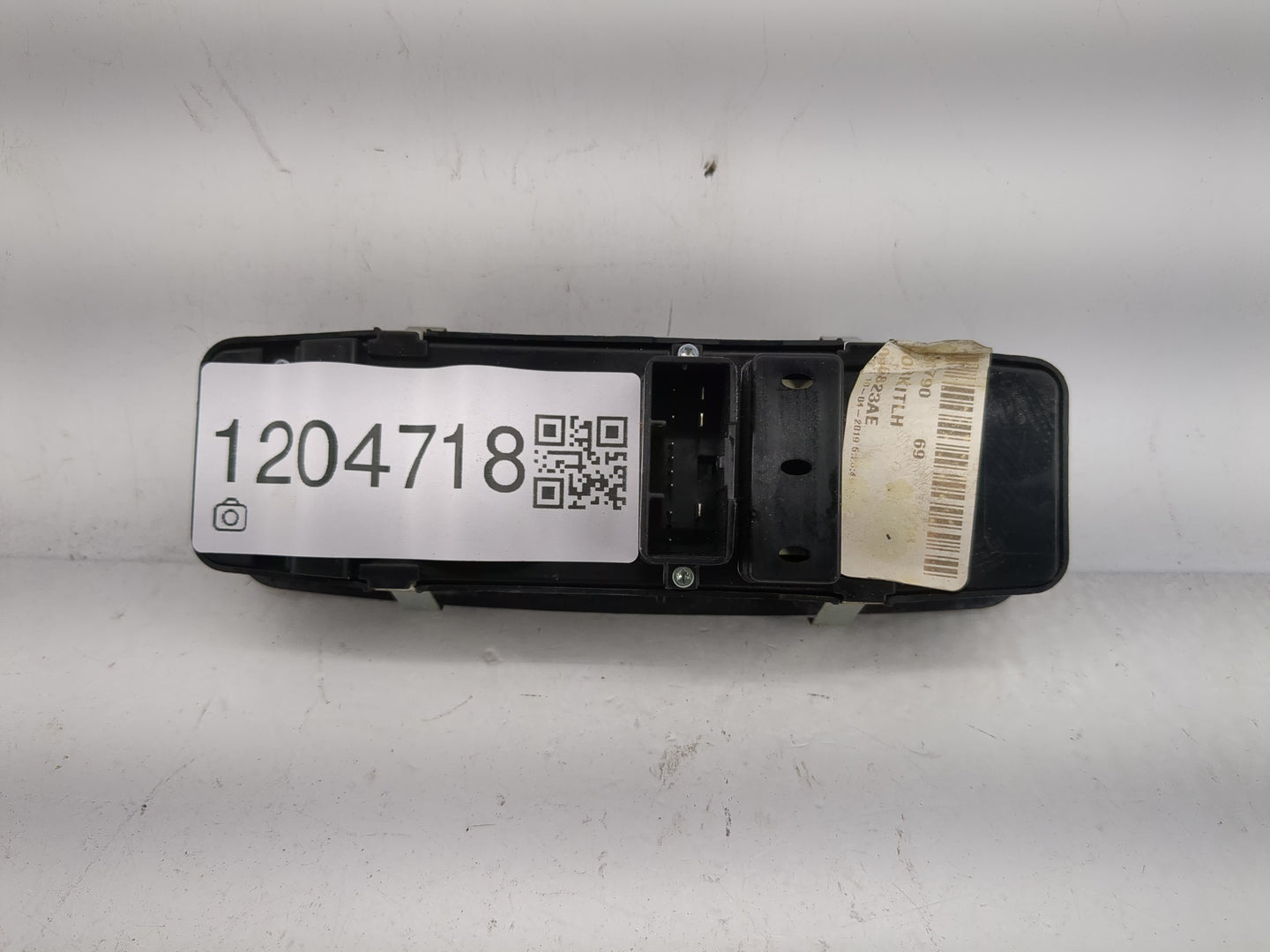 2018 Dodge Ram 1500 Master Power Window Switch Replacement Driver Side Left P/N:P56046823AE Fits OEM Used Auto Parts - Oemus