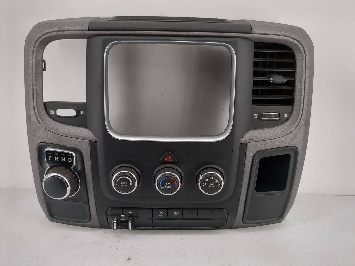 2018 Dodge Ram 1500 Climate Control Module Temperature AC/Heater Replacement P/N:P68268190AA Fits OEM Used Auto Parts - Oemu