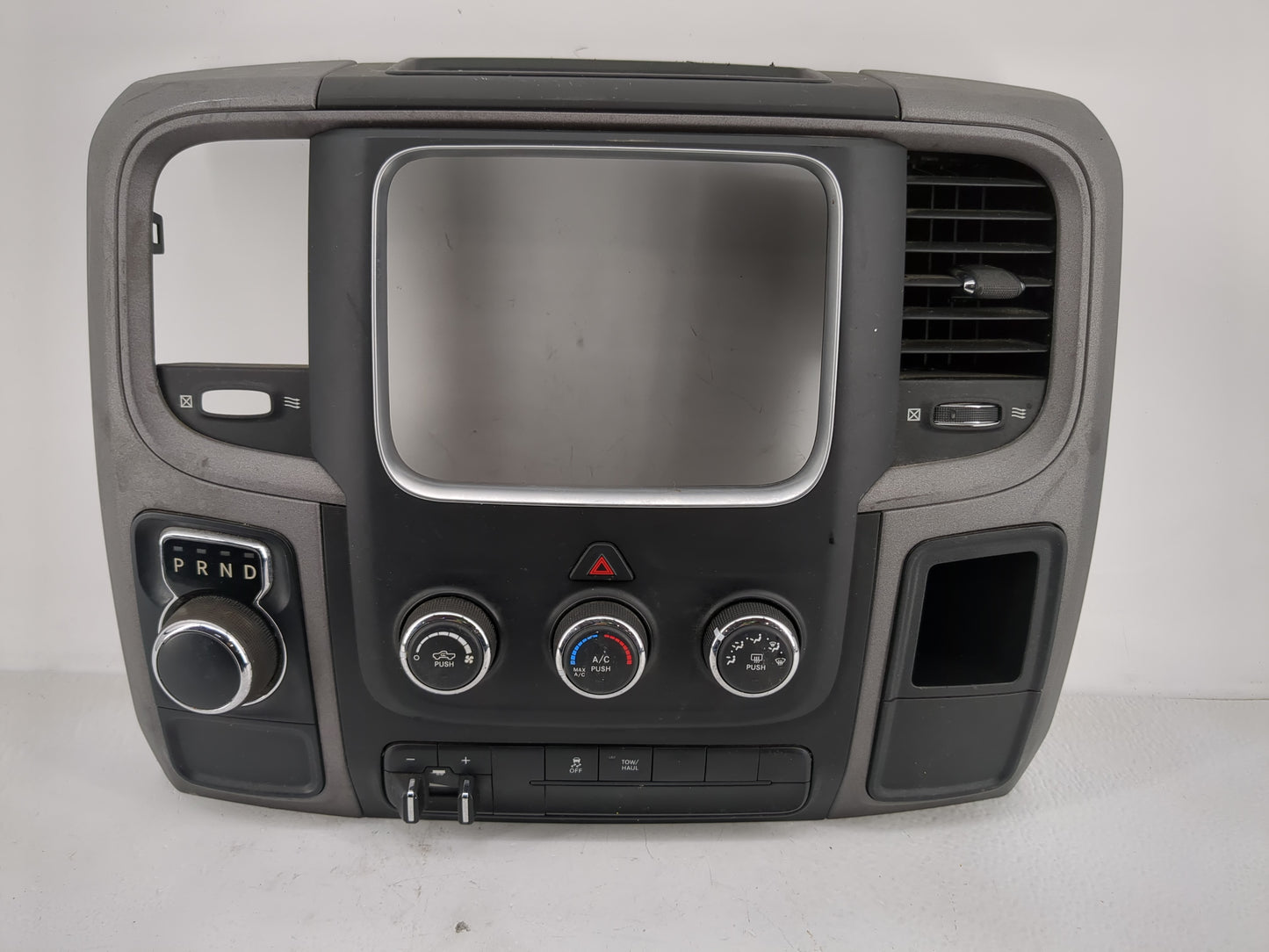 2018 Dodge Ram 1500 Climate Control Module Temperature AC/Heater Replacement P/N:P68268190AA Fits OEM Used Auto Parts - Oemu