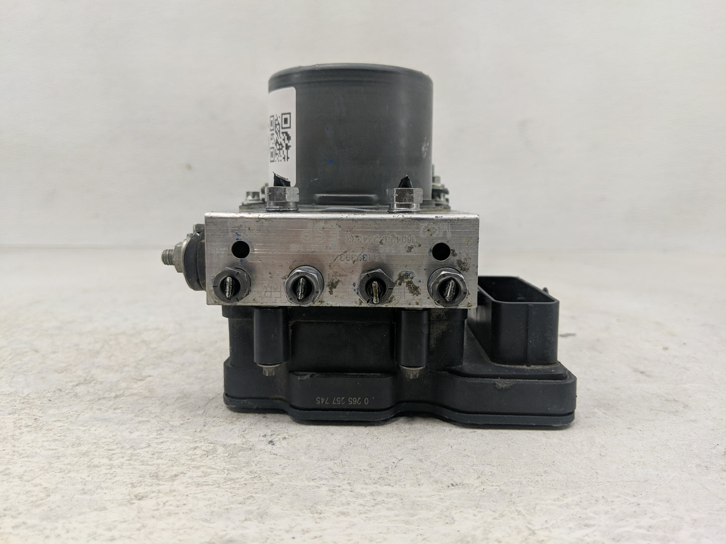 2018 Dodge Ram 1500 ABS Pump Control Module Replacement P/N:53432393 Fits OEM Used Auto Parts - Oemusedautoparts1.com