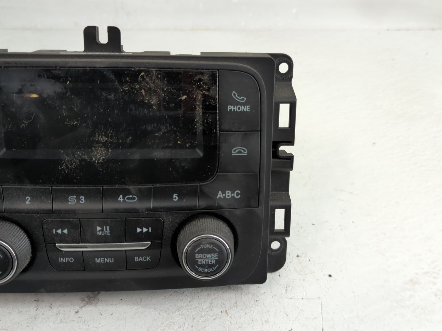 2018 Dodge Ram 1500 Radio AM FM Cd Player Receiver Replacement P/N:68271362AC Fits Fits 2017 2019 2020 OEM Used Auto Parts -