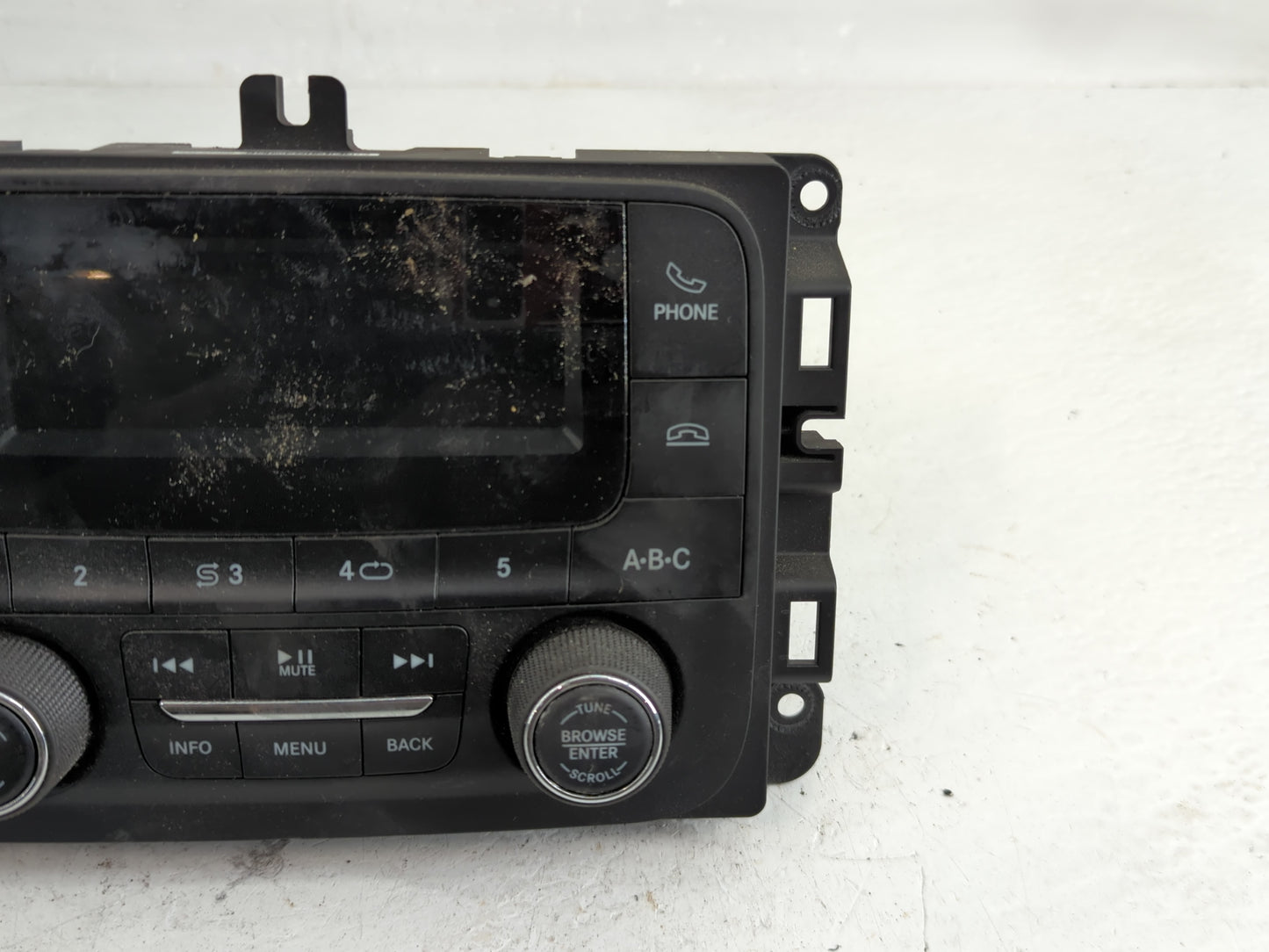 2018 Dodge Ram 1500 Radio AM FM Cd Player Receiver Replacement P/N:68271362AC Fits Fits 2017 2019 2020 OEM Used Auto Parts -