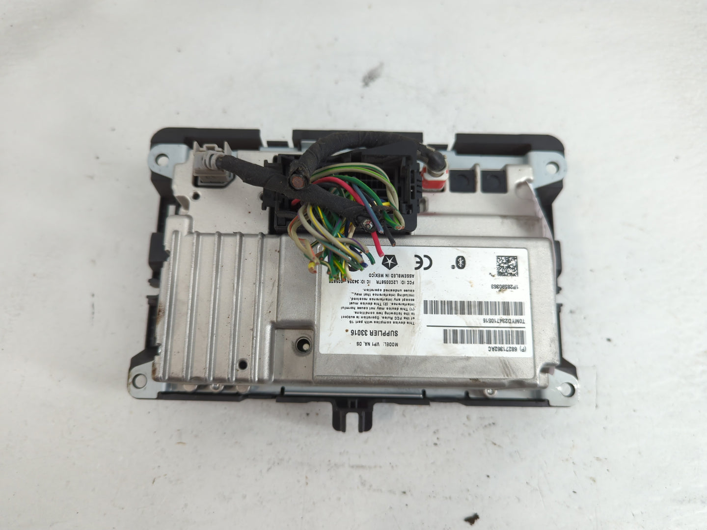 2018 Dodge Ram 1500 Radio AM FM Cd Player Receiver Replacement P/N:68271362AC Fits Fits 2017 2019 2020 OEM Used Auto Parts -