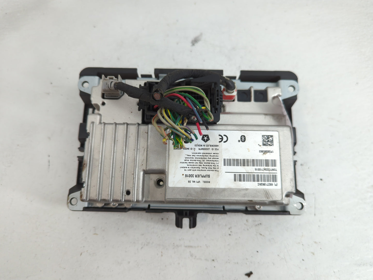 2018 Dodge Ram 1500 Radio AM FM Cd Player Receiver Replacement P/N:68271362AC Fits Fits 2017 2019 2020 OEM Used Auto Parts -