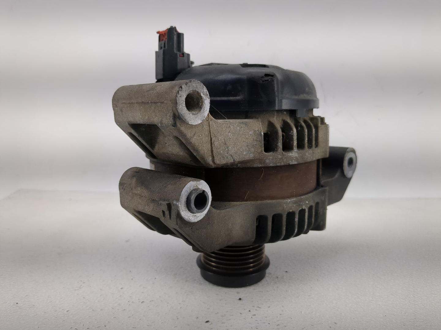 2018 Dodge Ram 1500 Alternator Replacement Generator Charging Assembly Engine OEM P/N:TN421000-0752 P04801779A1 Fits OEM Use