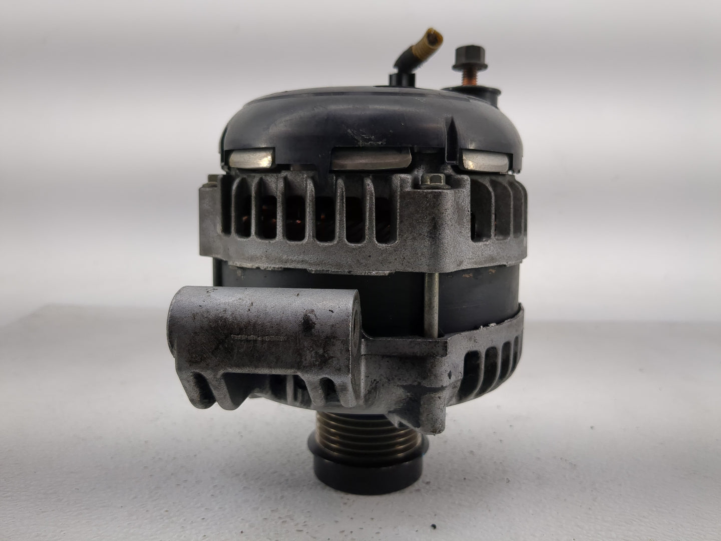 2018 Dodge Ram 1500 Alternator Replacement Generator Charging Assembly Engine OEM P/N:MX421000-7041 P04801778AF Fits OEM Use